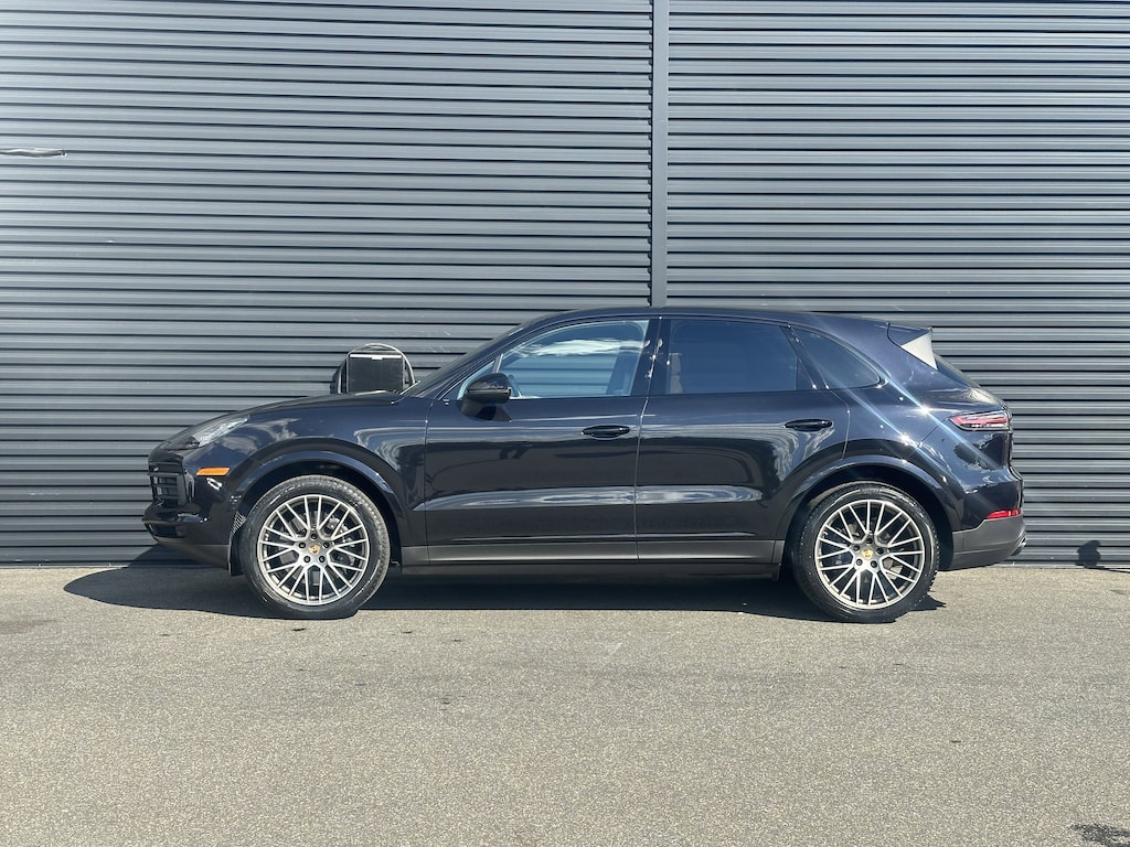 Certified 2022 Porsche Cayenne Platinum Edition Platinum Edition AWD