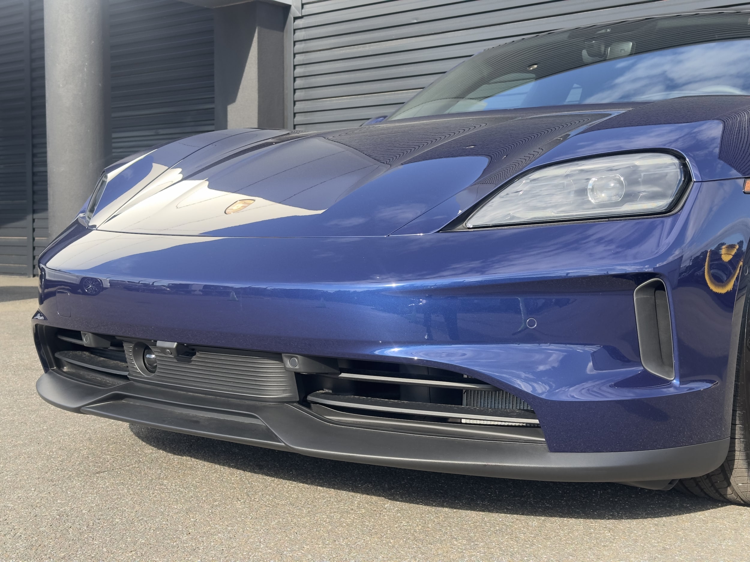 2025 Porsche Taycan Base - Photo 16