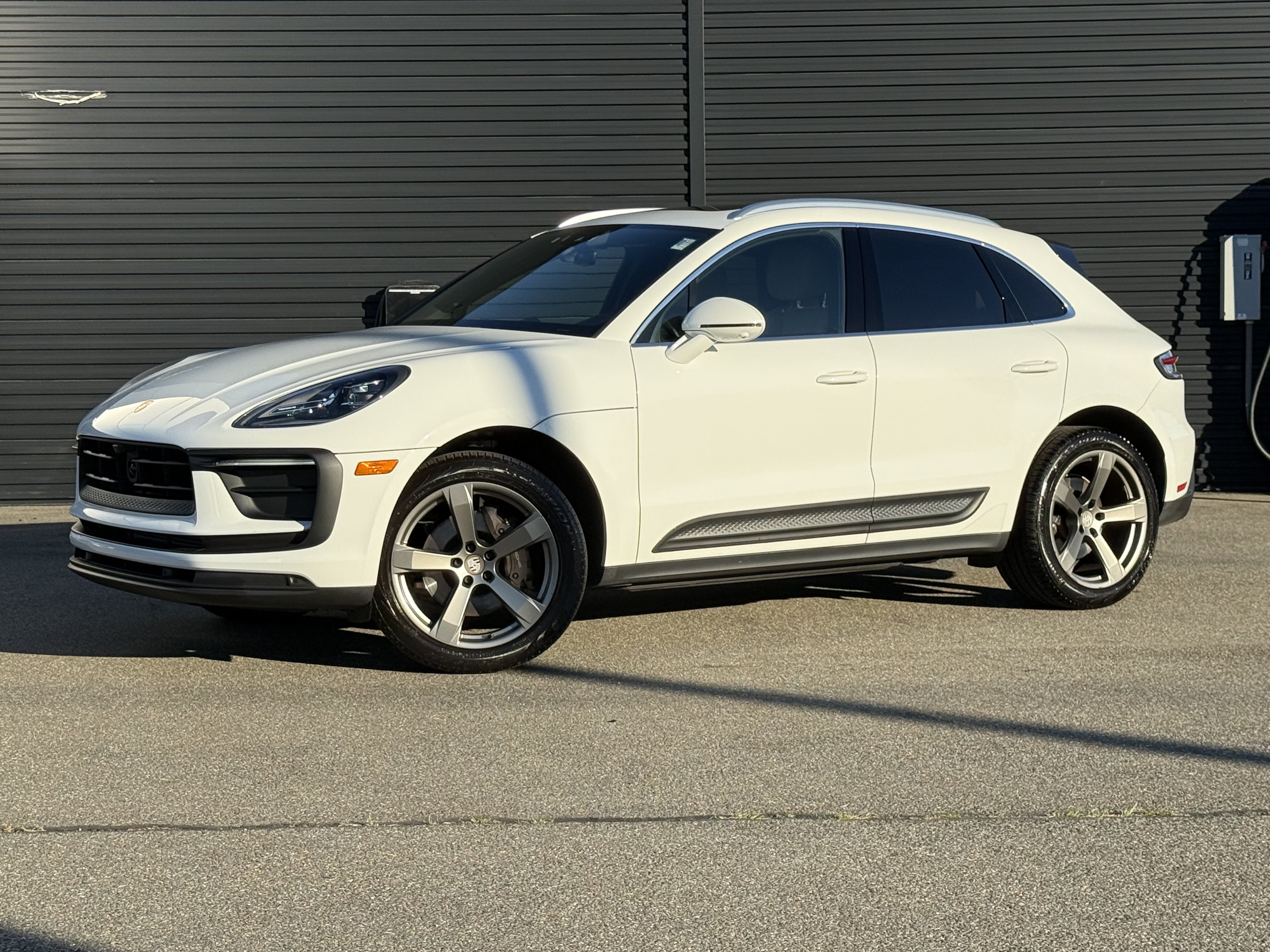 2023 Porsche Macan