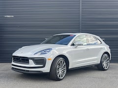 2026 Porsche Macan AWD