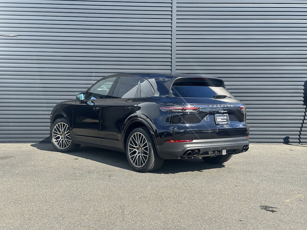 Certified 2022 Porsche Cayenne Platinum Edition Platinum Edition AWD