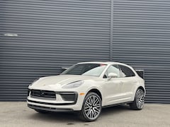 2026 Porsche Macan AWD