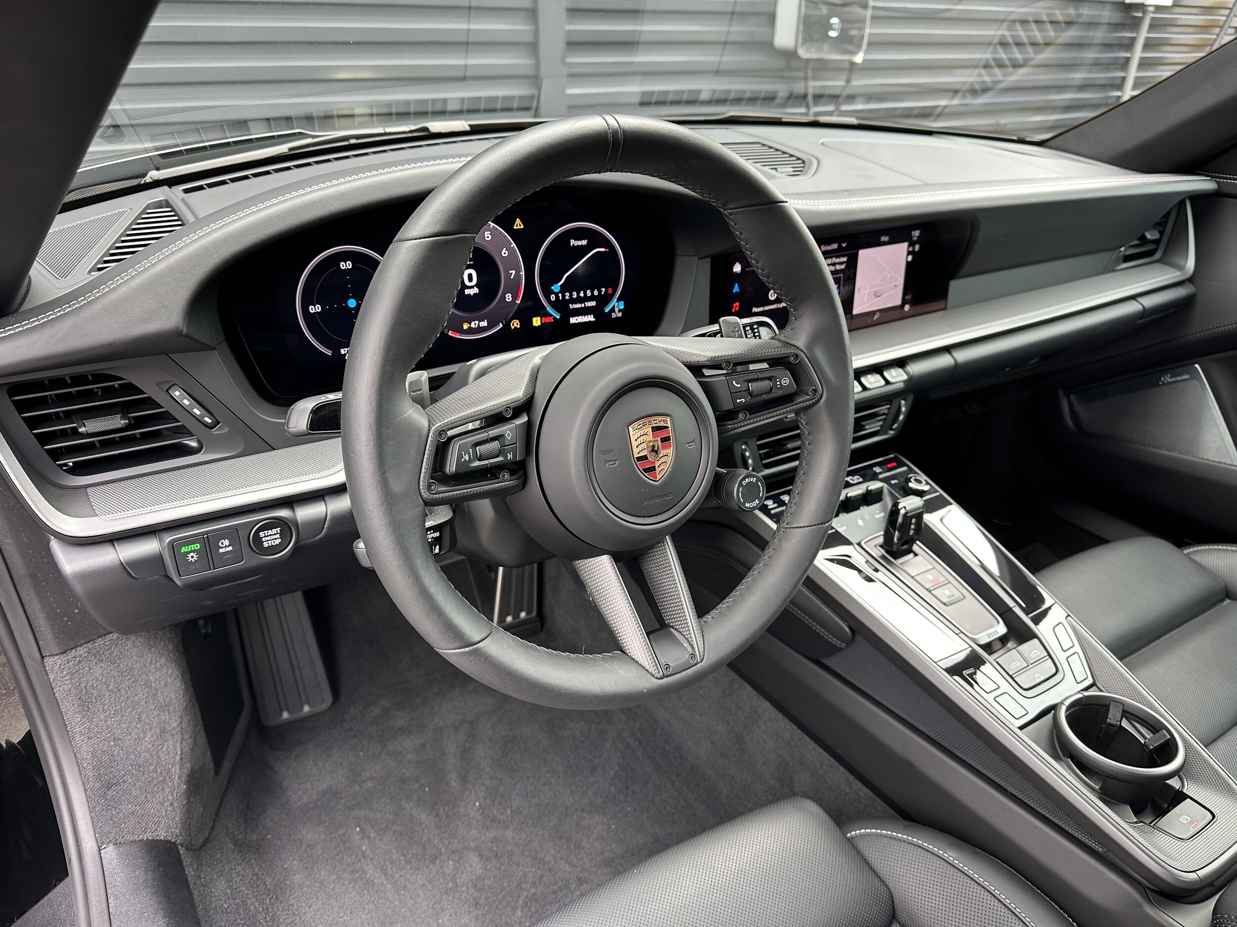 2025 Porsche 911 Cabriolet photo 4