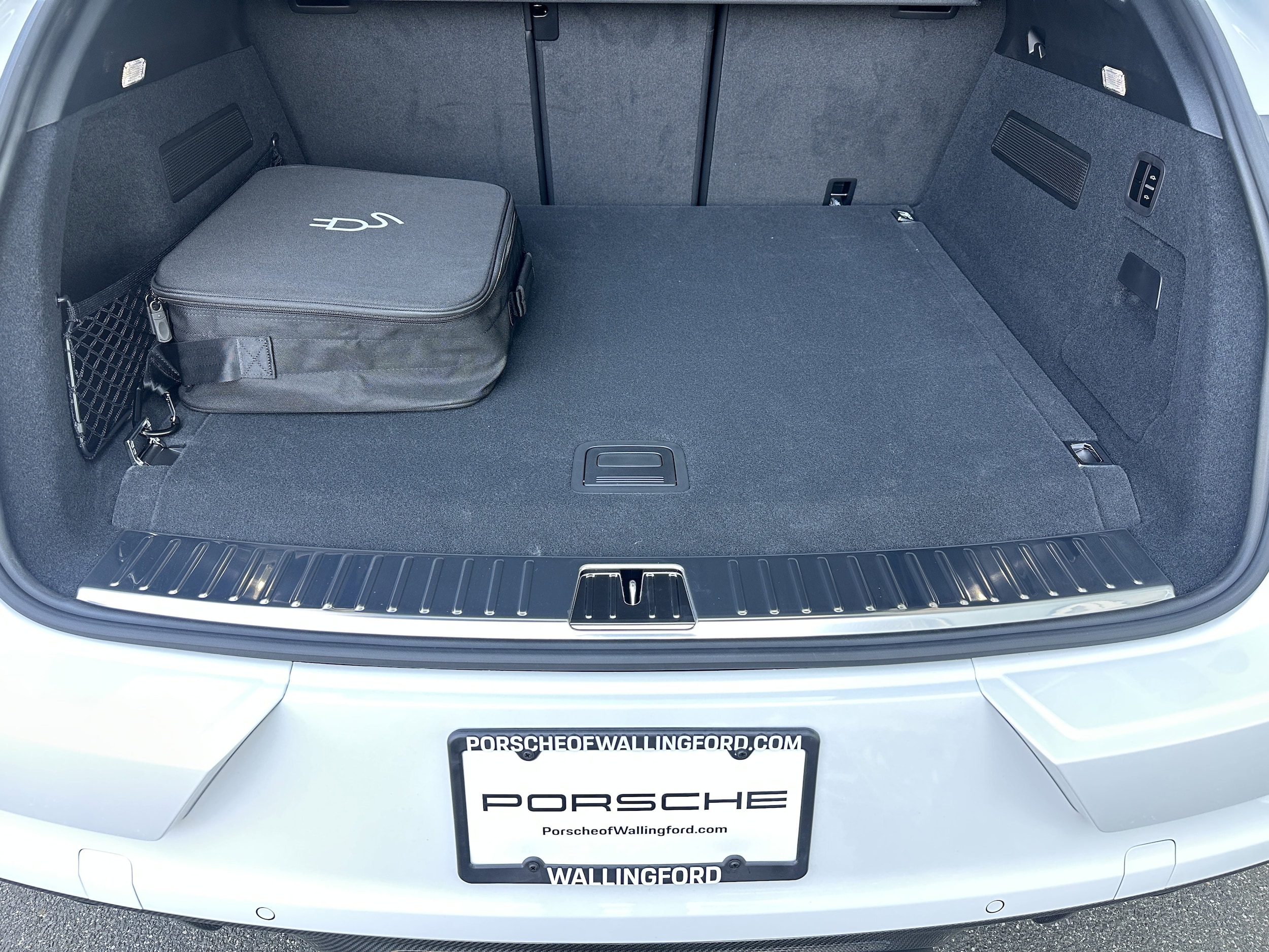 2025 Porsche Cayenne Coup Turbo E-Hybrid - Photo 34