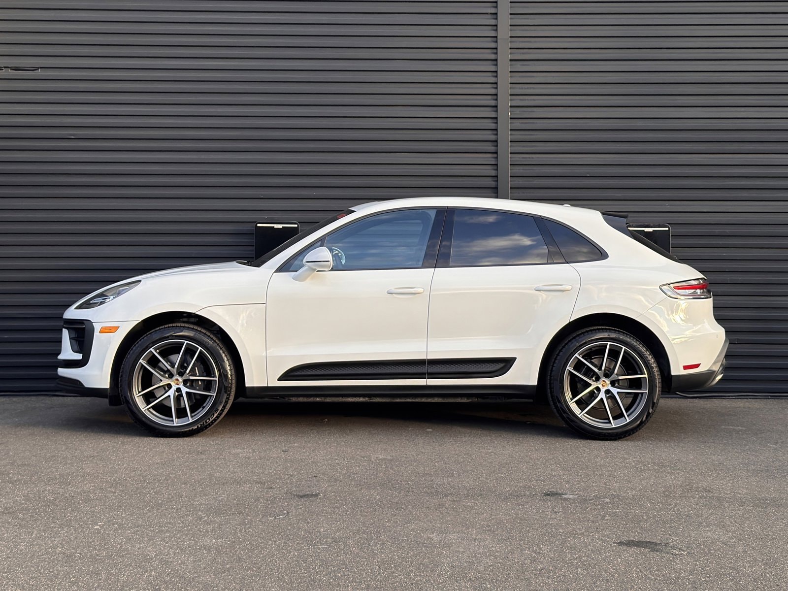 Certified 2024 Porsche Macan Base with VIN WP1AA2A59RLB20137 for sale in Wallingford, CT