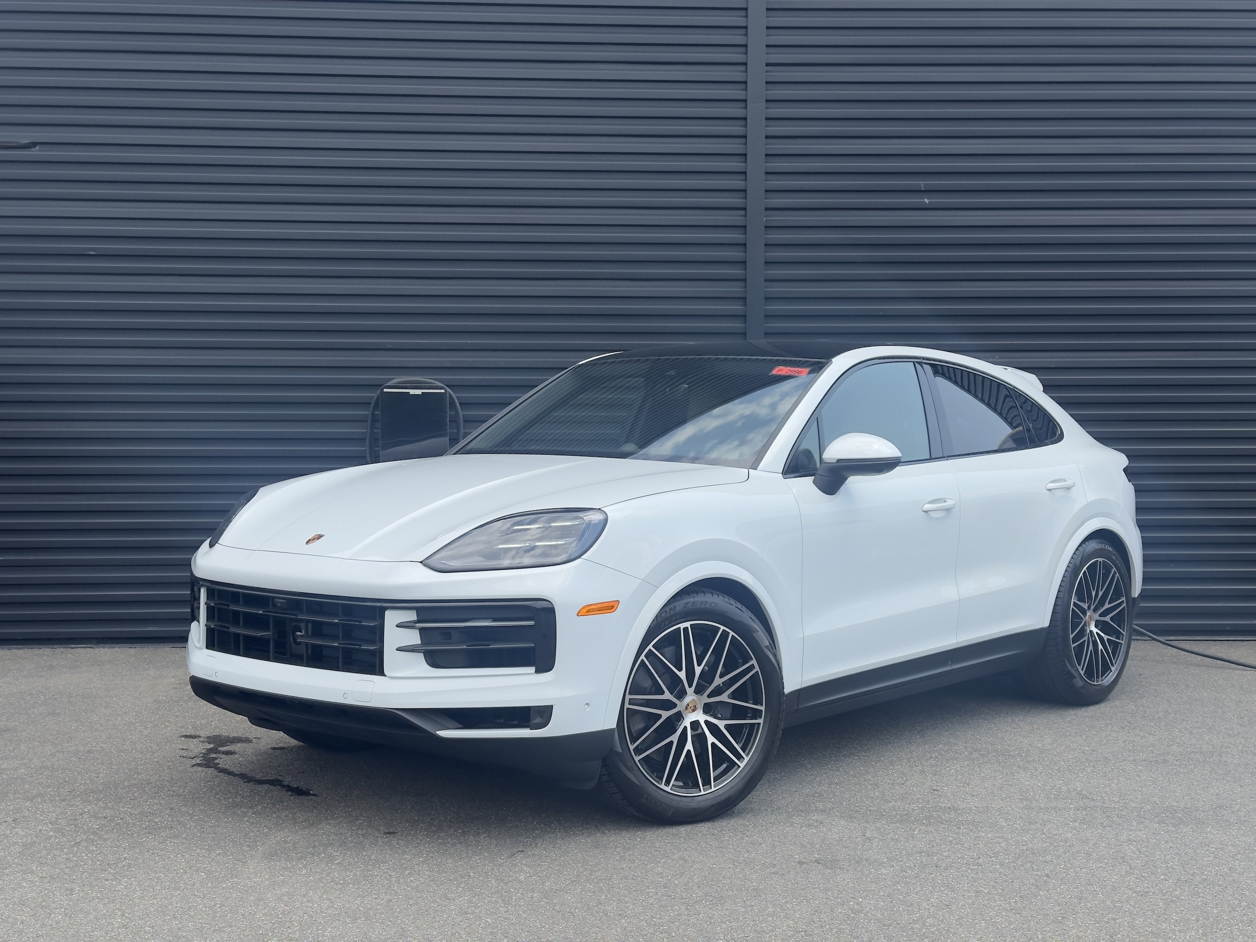 2025 Porsche Cayenne Coup Base