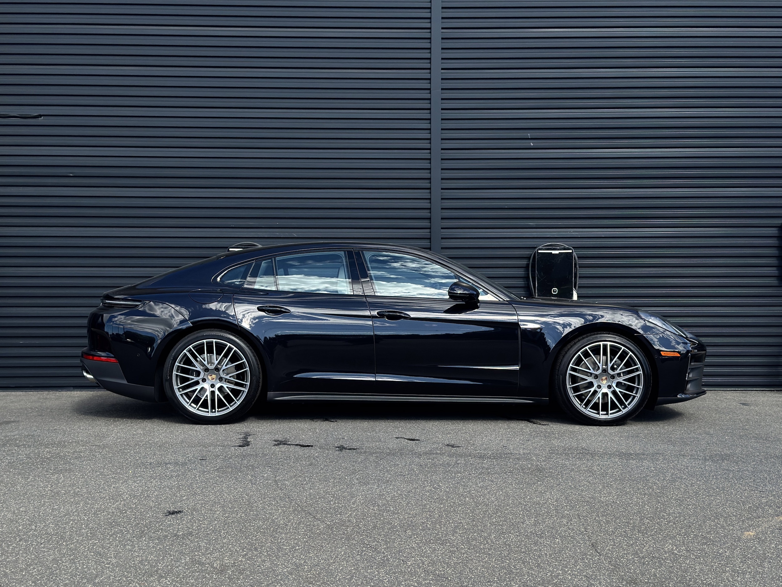 2025 Porsche Panamera Base - Photo 9