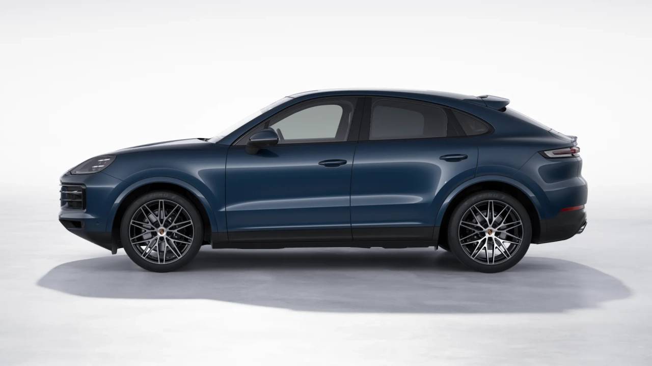 2026 Porsche Cayenne Coupe photo 2