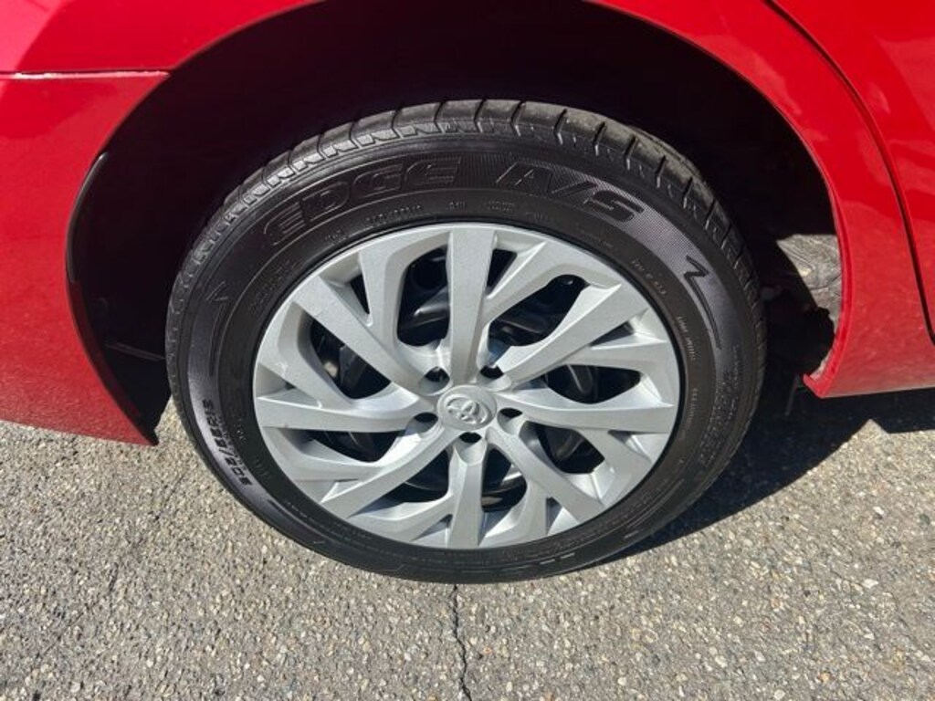 Used 2019 Toyota Corolla LE Sedan