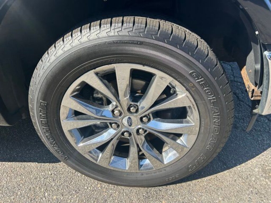 Used 2017 Ford F-150 Lariat Truck SuperCrew Cab