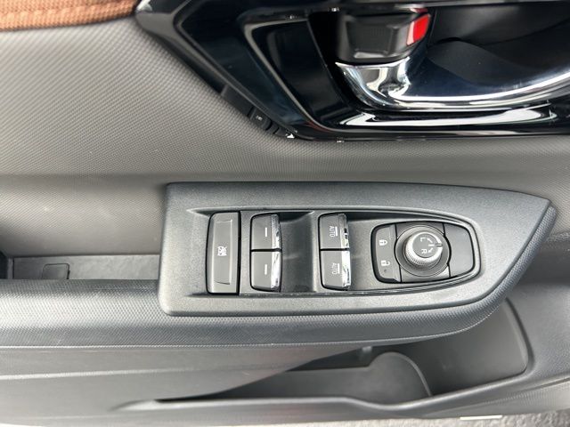 2025 Subaru Forester Sport - Photo 16