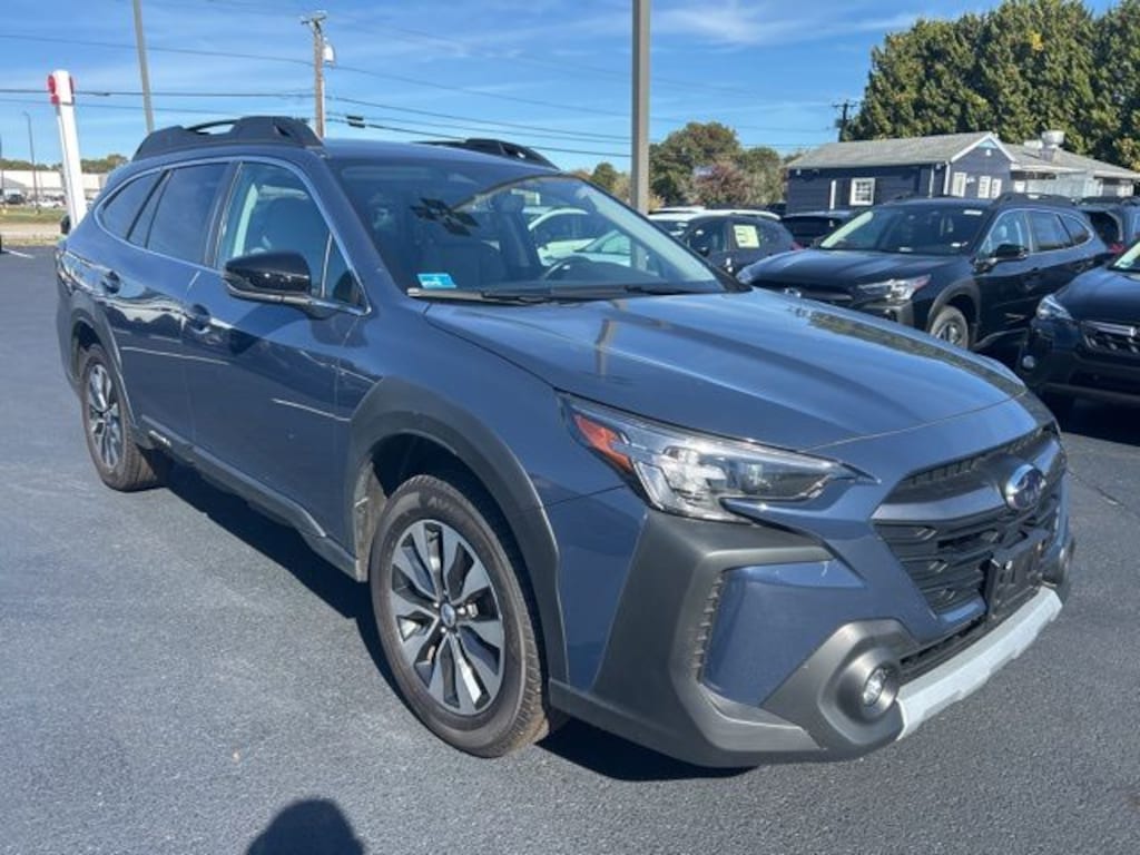 Used 2023 Subaru Outback Limited SUV