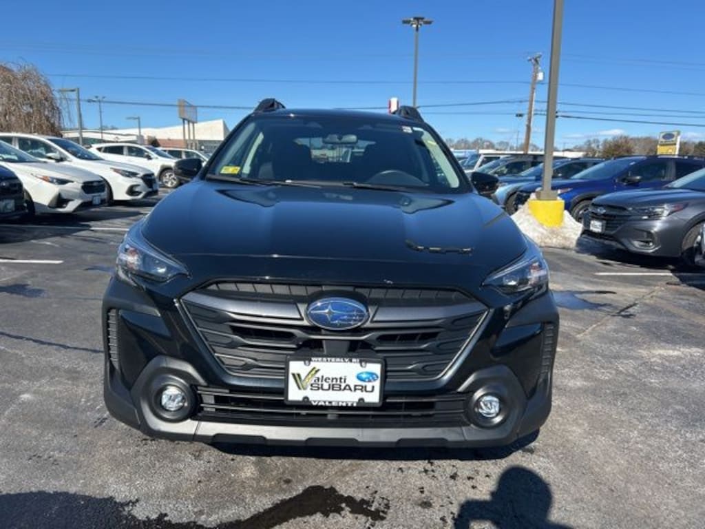 Used 2023 Subaru Outback Premium SUV