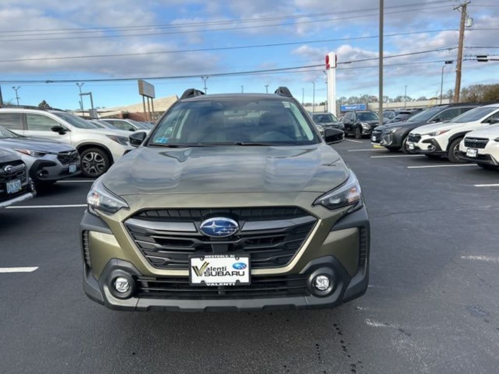 Used 2025 Subaru Outback Premium SUV