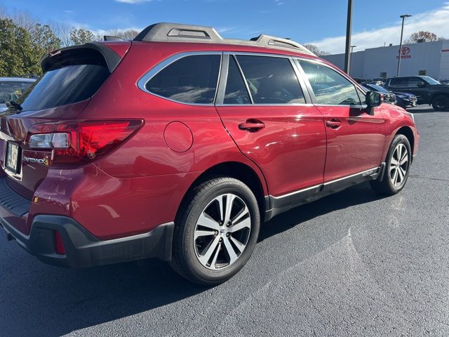 2018 Subaru Outback 2.5i Limited photo 4