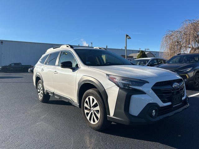 2023 Subaru Outback Premium photo 3