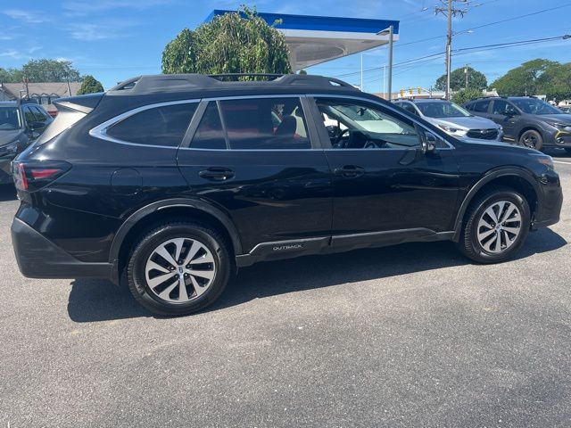 2020 Subaru Outback Premium photo 2