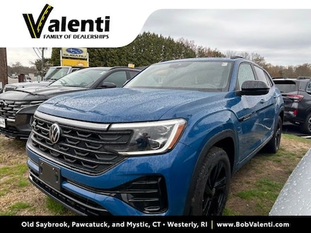 2025 Volkswagen Atlas Cross Sport 2.0T SEL R-Line Black SUV