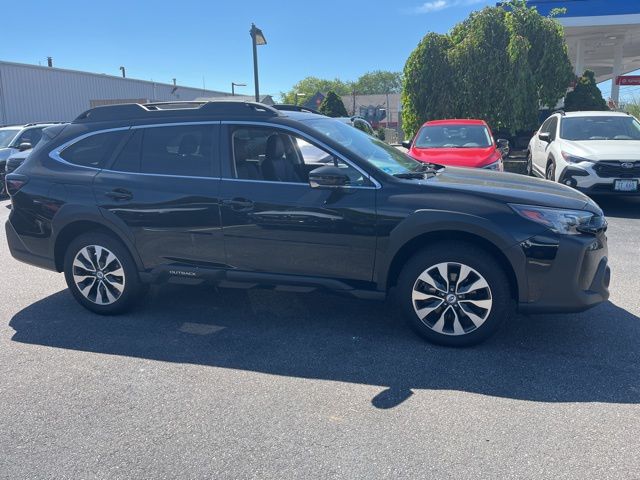 2023 Subaru Outback Limited photo 2