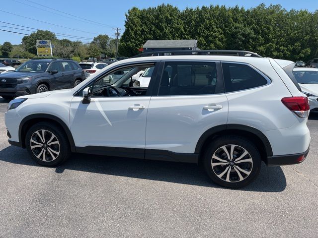 2023 Subaru Forester Limited photo 4