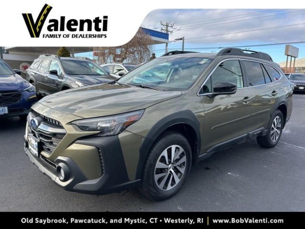 Used 2025 Subaru Outback Premium SUV