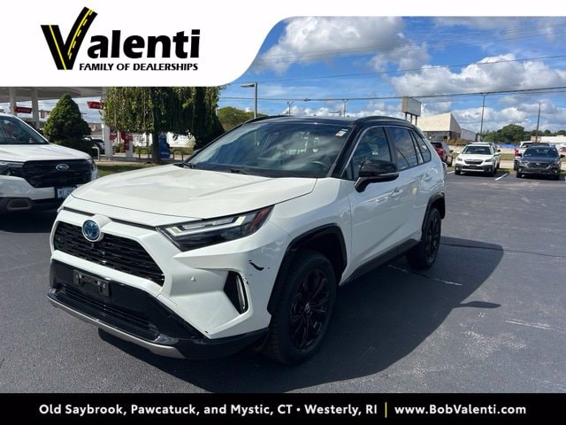 2022 Toyota RAV4 Hybrid SUV 