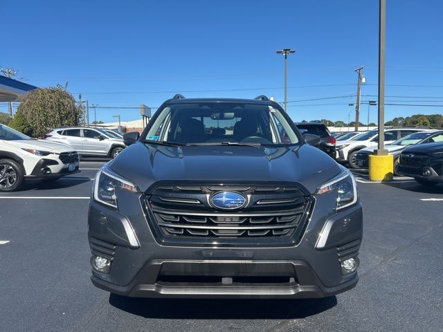 2024 Subaru Forester Limited photo 2