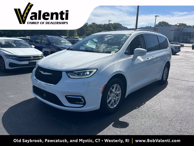 Used 2022 Chrysler Pacifica Touring L with VIN 2C4RC1BG8NR150921 for sale in Westerly, RI