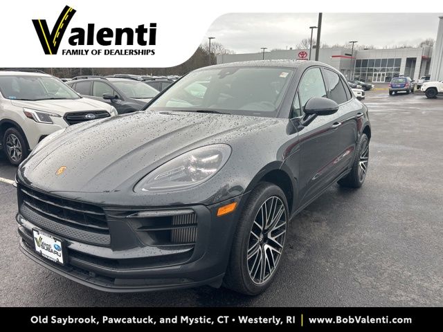 2022 Porsche Macan S