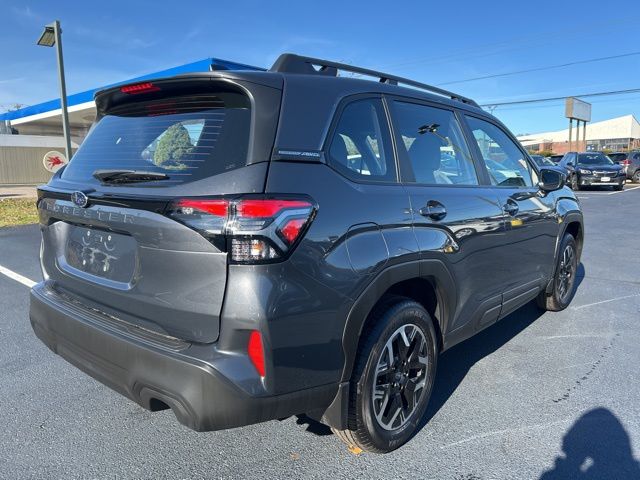 2025 Subaru Forester Base photo 3