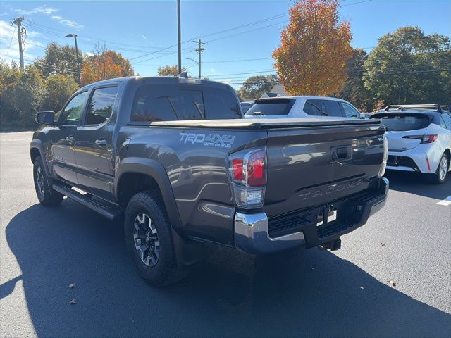 2021 Toyota Tacoma TRD photo 3