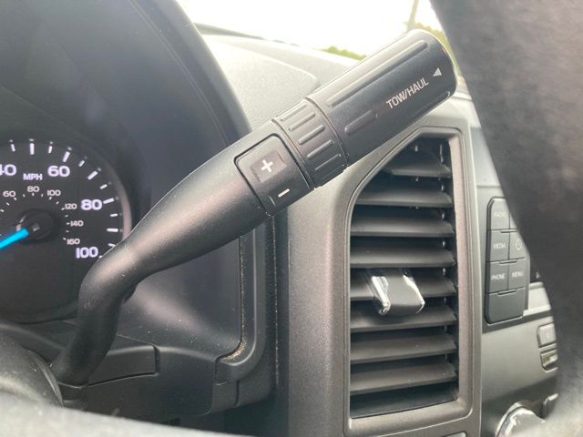2019 Ford F-550 Super Duty Chassis Cab XL - Photo 21