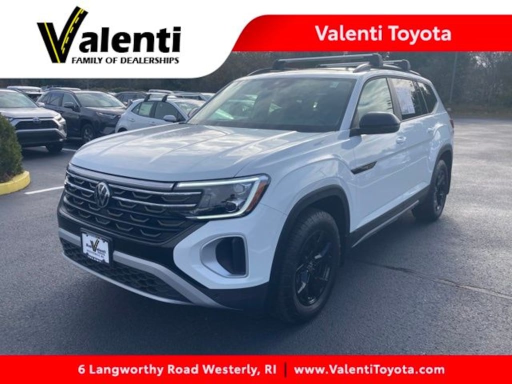 Used 2025 Volkswagen Atlas 2.0T Peak Edition SUV