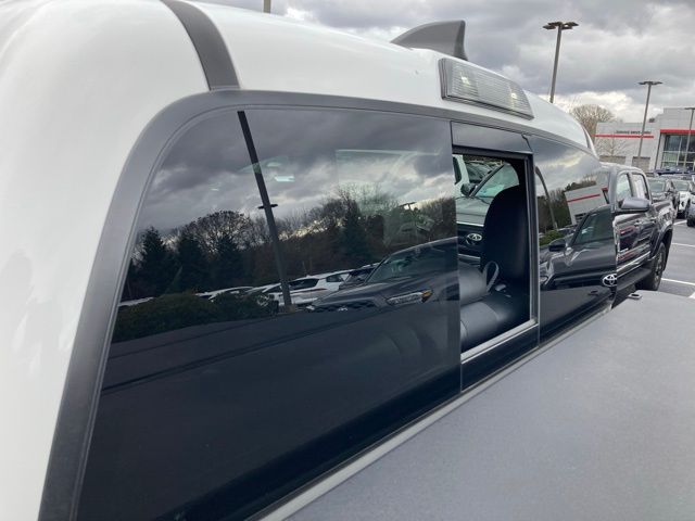 2023 Toyota Tacoma 4x4 TRD Sport photo 4