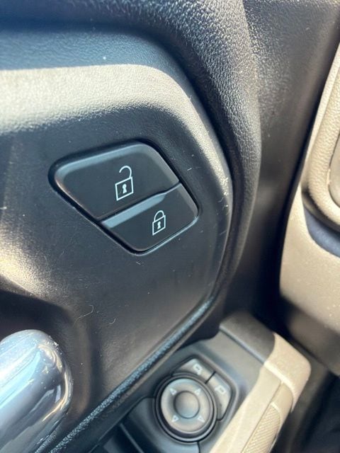 2024 GMC Sierra 3500HD Pro - Photo 27