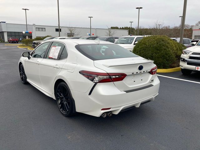 2024 Toyota Camry Hybrid XSE photo 3