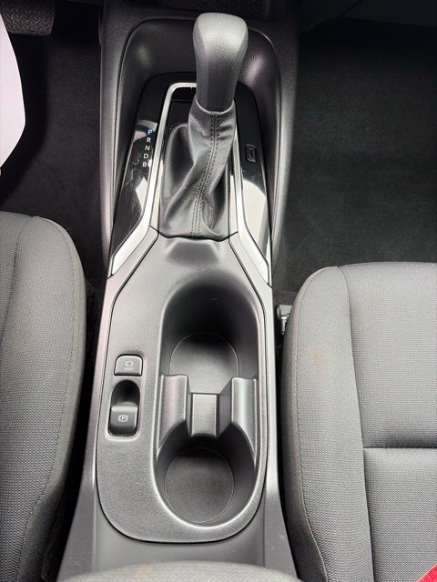 2025 Toyota Corolla LE - Photo 27