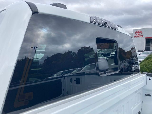 2023 Ford F-150 Raptor photo 4