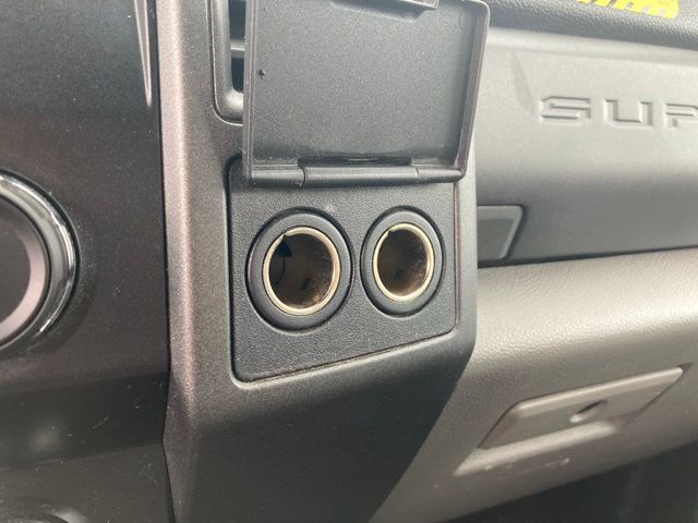 2019 Ford F-550 Super Duty Chassis Cab XL - Photo 29