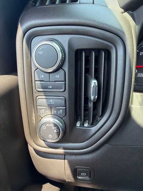 2024 GMC Sierra 3500HD Pro - Photo 25