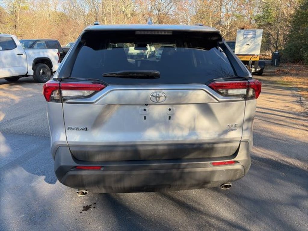 Used 2024 Toyota RAV4 XLE SUV