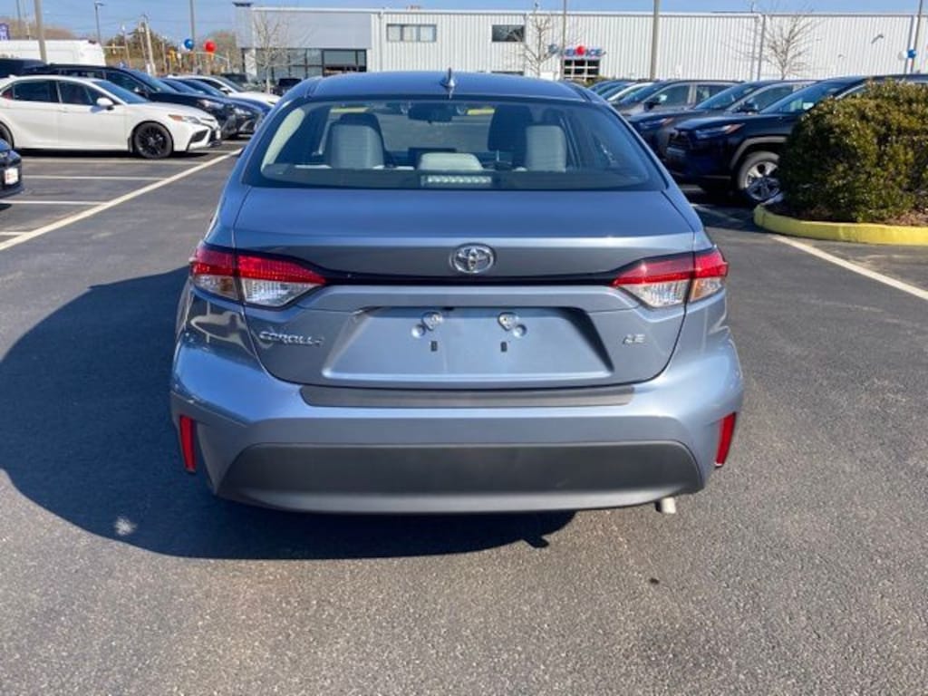 Certified 2025 Toyota Corolla LE Sedan