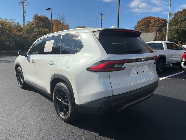 2024 Toyota Grand Highlander Limited photo 3