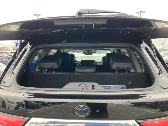2024 Toyota Sequoia Limited - Photo 7