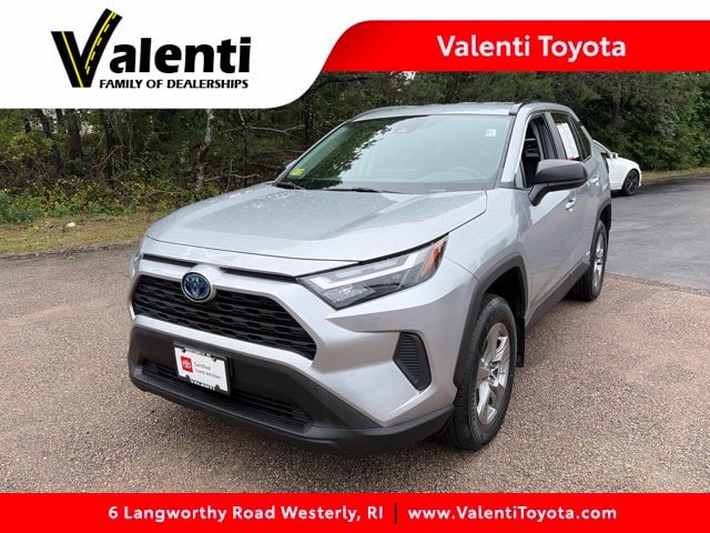 2024 Toyota RAV4 LE
