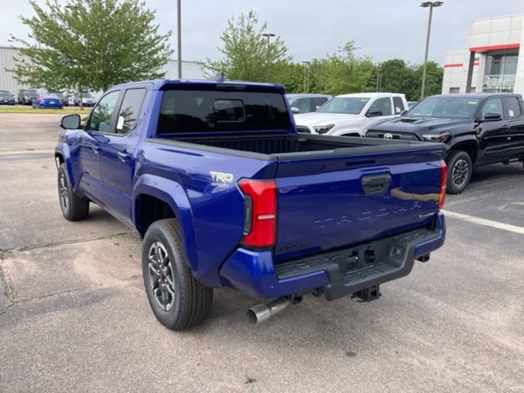 New 2025 Toyota Tacoma i-FORCE MAX TRD Sport 4X4 DOUBLE CAB HV