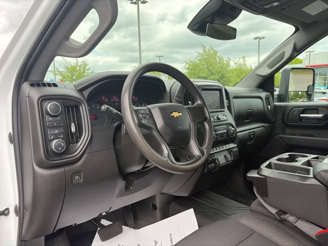 2024 Chevrolet Silverado 2500HD Custom - Photo 13