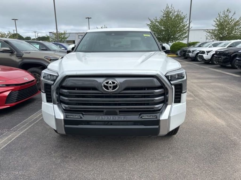 New 2025 Toyota Tundra i-FORCE MAX Limited LIMITED CREWMAX 5.5