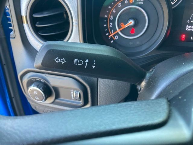 2025 Jeep Gladiator Nighthawk - Photo 26