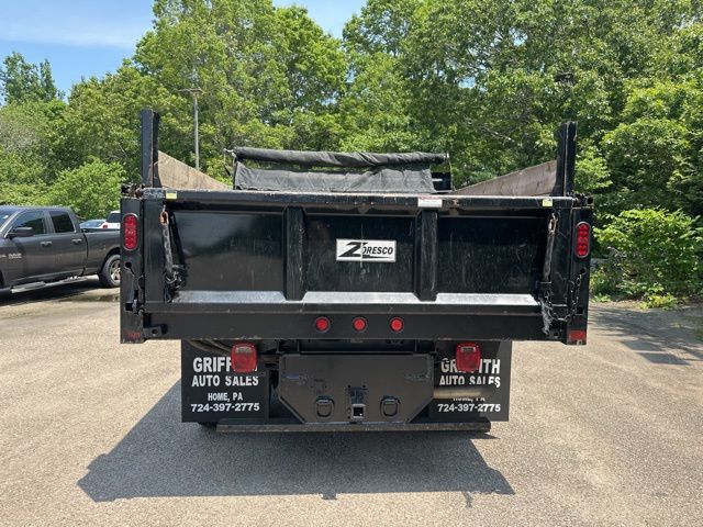 2022 Ford F-350 XL photo 4